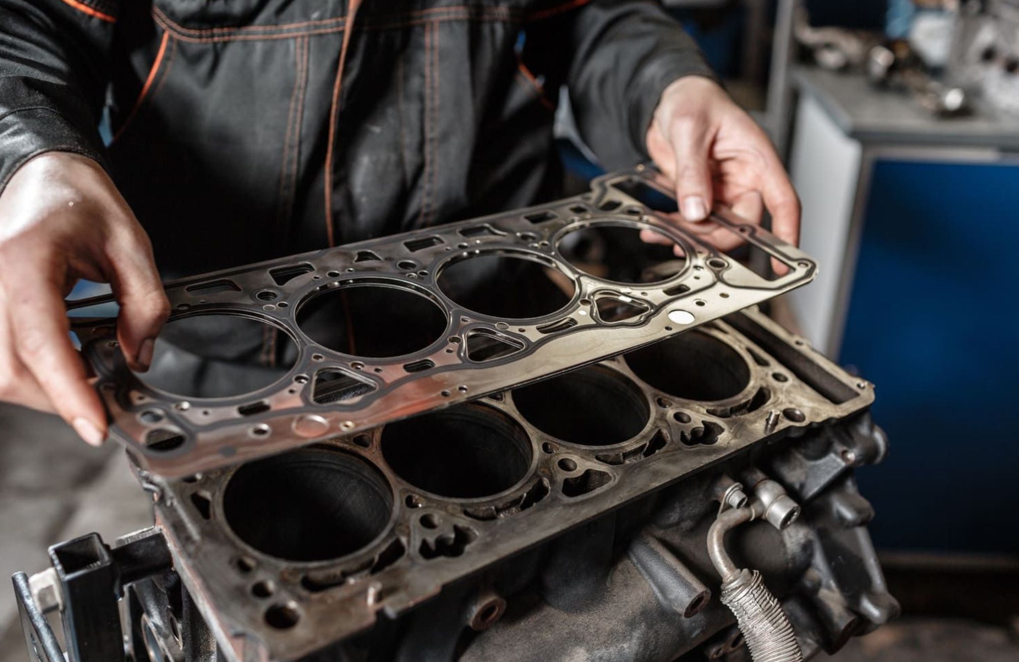 Les joints de culasse haute performance exigent un état de surface quasi parfait pour fonctionner dans les meilleures conditions.